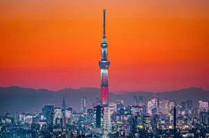 Images Dated 26th November 2016: Tokyo Skytree in Orange Twilgiht Sky