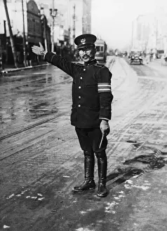 Huty 15899 Prints: Tokyo Traffic Cop