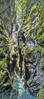 Slovenija Prints: Tolmin Gorge, Emerald Route, Triglav National Park, Tolmin, Goriska, Slovenia