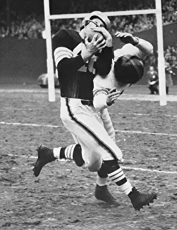 Tackling Prints: Tom Landry Tackling Bill Reynolds