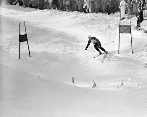 Toni Sailer Skiing