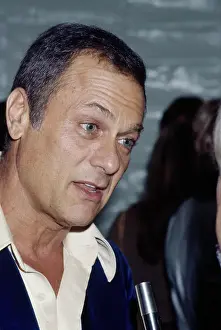 Huty37369 Prints: Tony Curtis, American Actor
