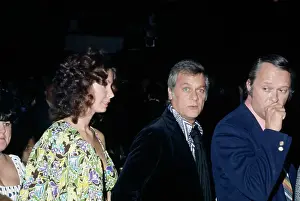 Huty37369 Prints: Tony Curtis & Leslie Allen