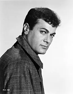 Acr071590 Prints: Tony Curtis Portrait