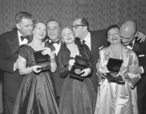 Tony Winners Posing Together