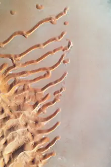 Top-down point of view showing elongated sand dunes in the desert, Abu Dhabi, United Arab Emirates