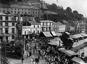 Torquay Square