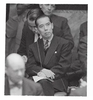 Toshikazu Kase Taking Note of United Nation's Voting