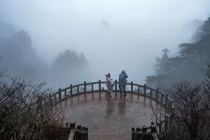 Images Dated 18th January 2017: tourist take a photo. Huangshan (Yellow Mountains), Eastern China