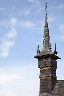 Images Dated 5th April 2015: Tower of orthodox wooden church
