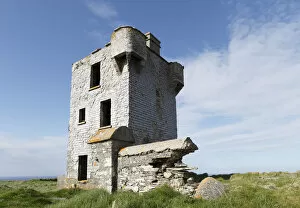 Images Dated 8th May 2010: Tower ruin on Brow Head, Mizen Head Peninsula, West Cork, Republic of Ireland, British Isles, Europe