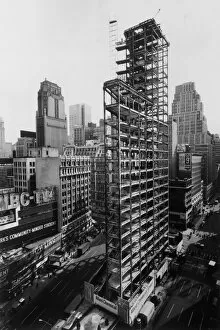 Traffic Gallery: Tower In Times Square