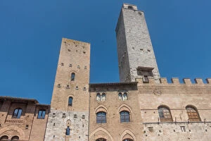 Images Dated 20th June 2015: Towers, Piazza del Duomo, San Gimignagno, Italy