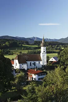Town view with parish church of St. George, Bad Bayersoien, Pfaffenwinkel, Upper Bavaria, Bavaria, Germany, Europe