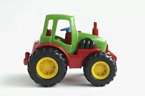 Images Dated 25th October 2006: Toy tractor