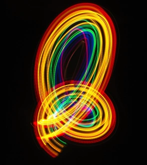 Images Dated 27th August 2013: Traces of colored light