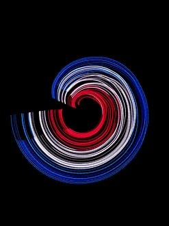 Images Dated 27th August 2013: Traces of colored light