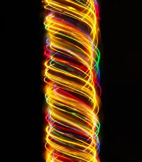 Images Dated 27th August 2013: Traces of colored light