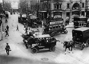 Horse Gallery: Traffic At Holborn