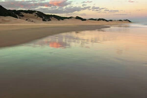 Sunse Gallery: Tranquil and Beautiful Ocean Landscape on the beach of Kenton-On-Sea, Eastern Cape Province