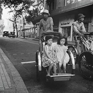 Huty24929 Prints: Transport In Saigon