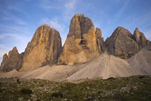 Images Dated 27th August 2015: Tre Cime di Lavaredo