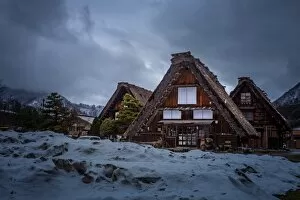 Images Dated 8th April 2015: Triple japanese house at dawn