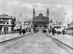 Exhibition Site Prints: The Trocadero