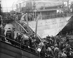 Disembarking Prints: US Troops Arrive