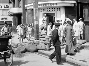 Chinese Text Prints: Troops Build Sandbag Pillboxes