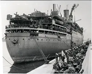 Landing Prints: Troops Disembark In Algiers