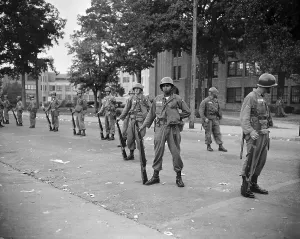 Little Rock Prints: Troops Standing With Rifles