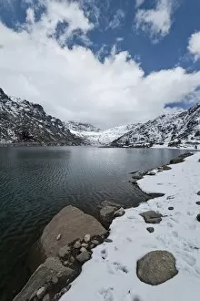 Images Dated 16th April 2012: Tsongmo lake in Sikkim, India