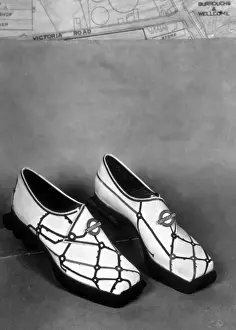 Tube Shoes