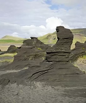 Volcanism Gallery: Tuff rock, Dyrholaey, Vik i Myrdal, Southern Region, Iceland