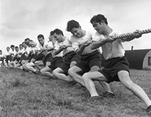Teamwork Prints: Tug O War