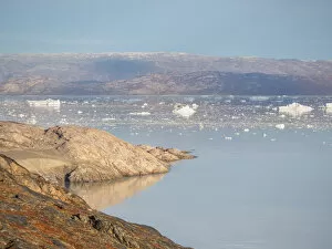 Images Dated 2nd September 2017: Tundra landscape near glacier Eqip (Eqip Sermia), Oqaatsut, Avannaata, Greenland, Denmark