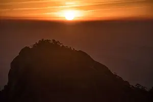 Huang Prints: turtle peak view point, Huangshan (Yellow Mountains), Eastern China