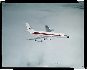 TWA DC-8 Jet Flying