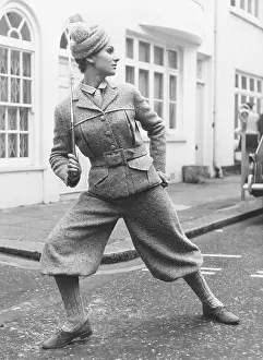 Models Prints: Tweed golf fashion 1969