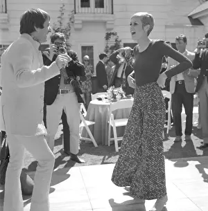 Twiggy In Beverly Hills