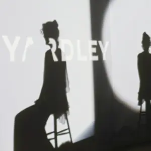 Editor's Picks: Twiggy In New York