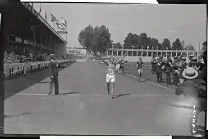 Antwerp Prints: Ugo Frigerio Coming to Olympic Finish Line