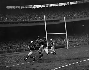 Sports Uniform Prints: Undermining Niners