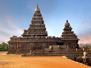 Images Dated 20th December 2014: Unesco site shore temple of India