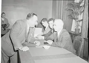 Union Leaders Meeting at Convention Table