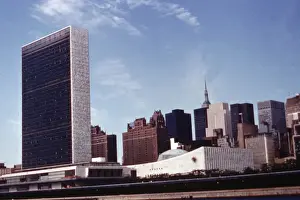 Nations Prints: United Nations Building