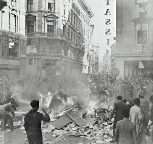 Trieste Prints: Unrest in Street
