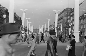 Pillar Prints: Unter Den Linden