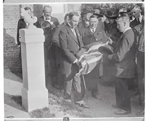 Bruges Prints: Unveiling of Memorial to Captain Fryatt
